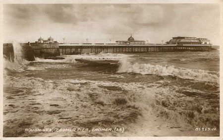 Cromer Pier - www.simplonpc.co.uk