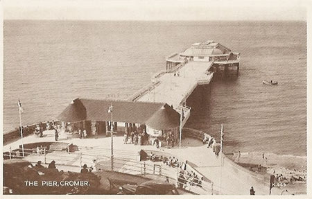 Cromer Pier - www.simplonpc.co.uk