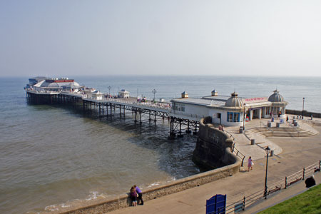 Cromer Pier - www.simplonpc.co.uk - 23rd April 2011