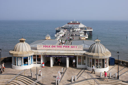 Cromer Pier - www.simplonpc.co.uk - 23rd April 2011