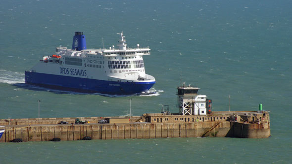 DELFT SEAWAYS - DFDS - www.simplonpc.co.uk - Photo: ©2012 Ian Boyle