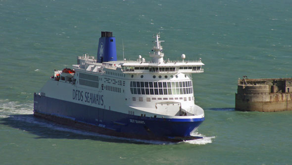 DELFT SEAWAYS - DFDS - www.simplonpc.co.uk - Photo: ©2012 Ian Boyle