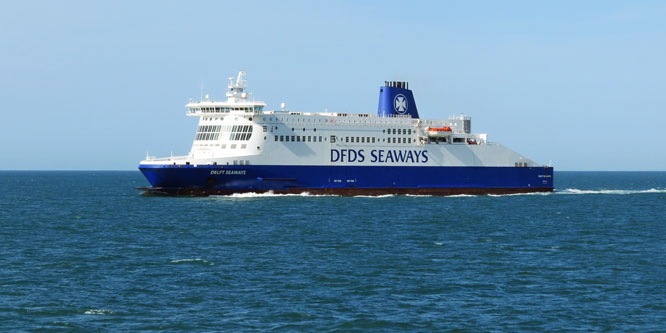 DELFT SEAWAYS - Dover - Photo: © Ian Boyle, 18th July 2015 - www.simplonpc.co.uk