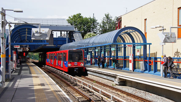 DLR - Bow Church - Photo: © Ian Boyle, 17th June 2014 - www.simplonpc.co.uk