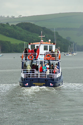 DARTMOUTH CASTLE - Dartmouth Riverboats - Photo: ©2011 Ian Boyle - www.simplonpc.co.uk