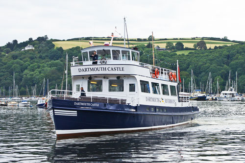 DARTMOUTH CASTLE - Dartmouth Riverboats - Photo: ©2011 Ian Boyle - www.simplonpc.co.uk