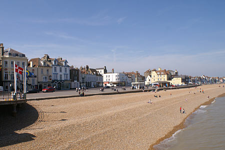 Deal Pier - Kent - www.simplonpc.co.uk -  Photo: © 2007 Ian Boyle