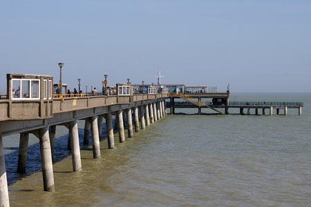 Deal Pier - Kent - www.simplonpc.co.uk -  Photo: © 2007 Ian Boyle