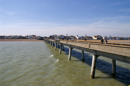 Deal Pier - Kent - www.simplonpc.co.uk -  Photo: © 2007 Ian Boyle