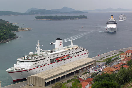 Deutschland at Dubrovnik in 2005 - Photos:  Neven Jerkovic