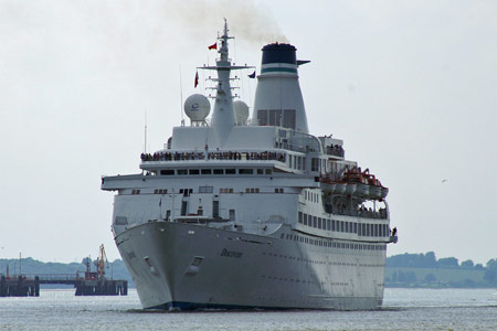 DISCOVERY - www.simplonpc.co.uk - Photo:  Ian Boyle, Harwich, 31st May 2008