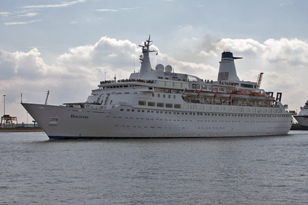 DISCOVERY - www.simplonpc.co.uk - Photo:  Ian Boyle, Harwich, 31st May 2008