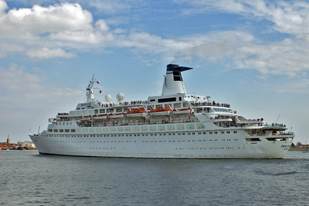 DISCOVERY - www.simplonpc.co.uk - Photo:  Ian Boyle, Harwich, 31st May 2008