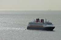 DISNEY MAGIC at Dover - Photo:  Ian Boyle, 6th July 2010 - www.simplonpc.co.uk