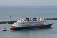 DISNEY MAGIC at Dover - Photo:  Ian Boyle, 6th July 2010 - www.simplonpc.co.uk