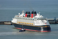 DISNEY MAGIC at Dover - Photo:  Ian Boyle, 6th July 2010 - www.simplonpc.co.uk