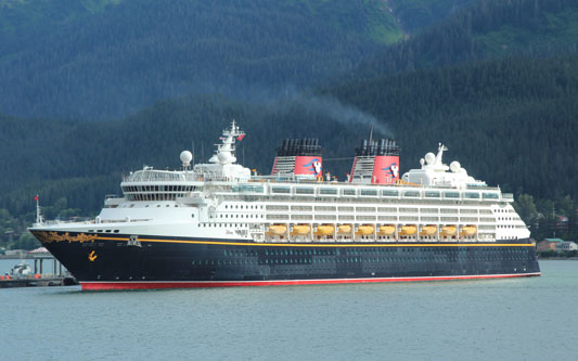 DISNEY WONDER at Juneau, Alaska  -  Images:  Marvin Jensen, 19th June 2015 - www.simplonpc.co.uk