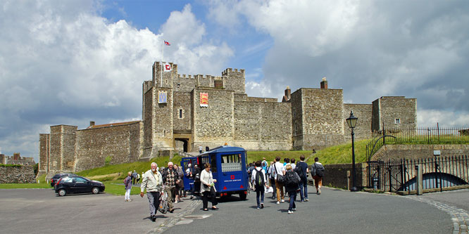 DOVER CASTLE - Photo: 2012 Ian Boyle - www.simplonpc.co.uk