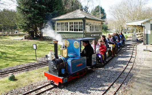 East Herts Miniature Railway - Photo: © Ian Boyle, 2nd April 2013 -  www.simplonpc.co.uk