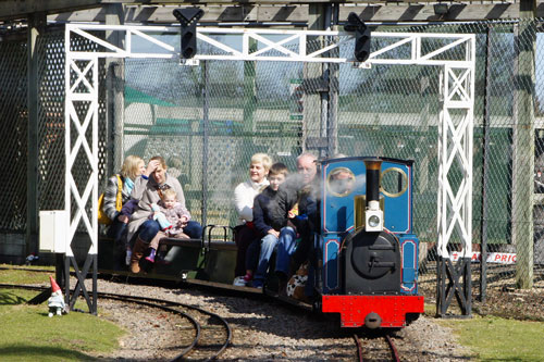 East Herts Miniature Railway - Photo: © Ian Boyle, 2nd April 2013 -  www.simplonpc.co.uk