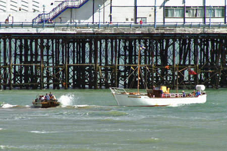 William Allchorn & DUKW - WW2 Amphibious Vehicle - Allchorn Pleasure Boats - Eastbourne - Photo: ©2007 Copyright Ian Boyle/Simplon Postcards - www.simplonpc.co.uk