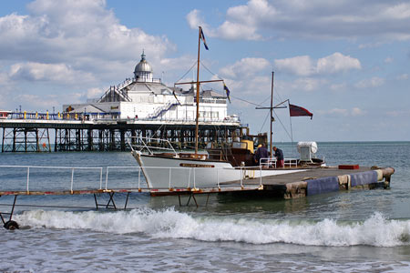 William Allchorn - Allchorn Pleasure Boats - Photo: ©2007 Copyright Ian Boyle/Simplon Postcards - www.simplonpc.co.uk