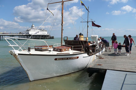 William Allchorn - Allchorn Pleasure Boats - Photo: ©2007 Copyright Ian Boyle/Simplon Postcards - www.simplonpc.co.uk