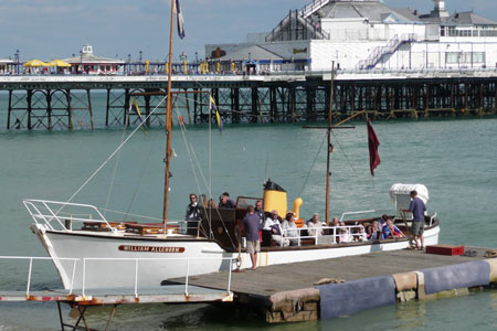 William Allchorn - Allchorn Pleasure Boats - Photo: ©2007 Copyright Ian Boyle/Simplon Postcards - www.simplonpc.co.uk