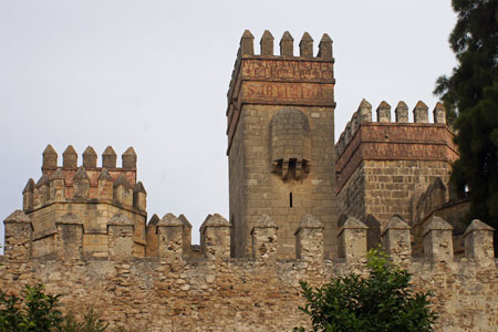 Castle in El Puerto - CELBRITY ECLIPSE Cruise - Photo: © Ian Boyle, 4th October 2010 - www.simplonpc.co.uk