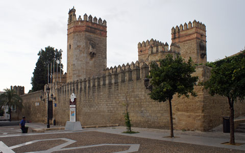 Castle in El Puerto - CELBRITY ECLIPSE Cruise - Photo: © Ian Boyle, 4th October 2010 - www.simplonpc.co.uk