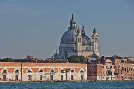 Venice - CELBRITY ECLIPSE Cruise - Photo: © Margaret Boyle, 12th October 2010 - www.simplonpc.co.uk