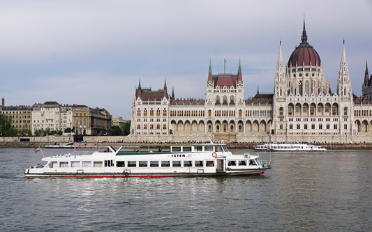 ISTER_160514 - EMERALD SKY Cruise - Budapest-Bucharest - Photo: © Ian Boyle, 14th May 2016 - www.simplonpc.co.uk