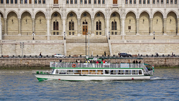 Obuda_160514 - EMERALD SKY Cruise - Budapest-Bucharest - Photo: © Ian Boyle, 14th May 2016 - www.simplonpc.co.uk