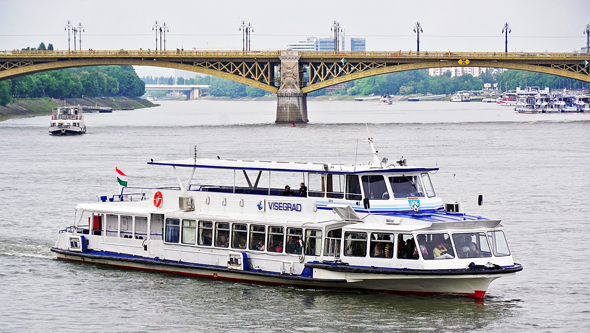 VISEGRAD_160514_9607 - EMERALD SKY Cruise - Budapest-Bucharest - Photo: © Ian Boyle, 14th May 2016 - www.simplonpc.co.uk