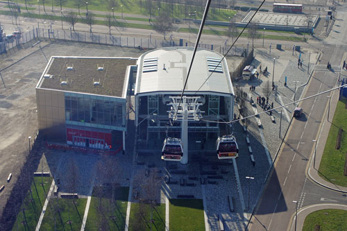 EMIRATES AIR LINE - CABLE CAR - Photo: ©2013 Ian Boyle - www.simplompc.co.uk - Simplon Postcards