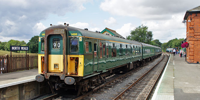 Epping Ongar Railway - Photo: ©2012 Ian Boyle - www.simplompc.co.uk - Simplon Postcards