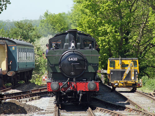 Epping Ongar Railway - Photo: ©2012 Ian Boyle - www.simplompc.co.uk - Simplon Postcards