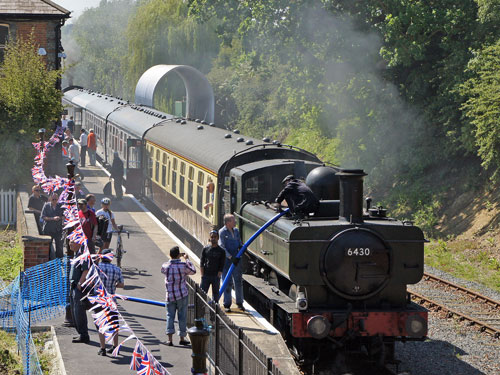 Epping Ongar Railway - Photo: ©2012 Ian Boyle - www.simplompc.co.uk - Simplon Postcards