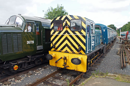 Epping Ongar Railway - Photo: ©2012 Ian Boyle - www.simplompc.co.uk - Simplon Postcards