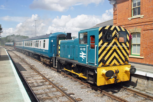 Epping Ongar Railway - Photo: ©2012 Ian Boyle - www.simplompc.co.uk - Simplon Postcards