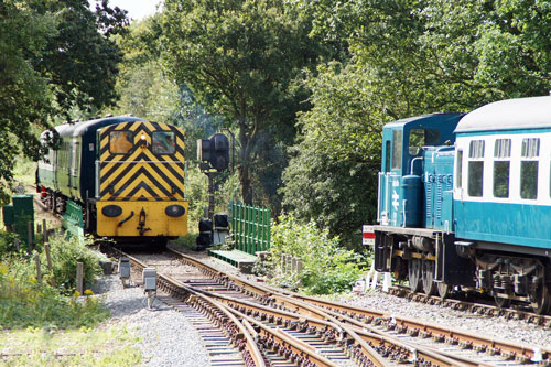 Epping Ongar Railway - Photo: ©2012 Ian Boyle - www.simplompc.co.uk - Simplon Postcards