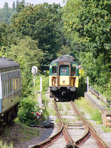 Epping Ongar Railway - Photo: ©2012 Ian Boyle - www.simplompc.co.uk - Simplon Postcards