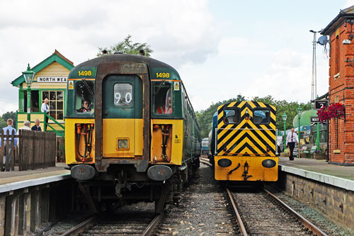 Epping Ongar Railway - Photo: ©2012 Ian Boyle - www.simplompc.co.uk - Simplon Postcards