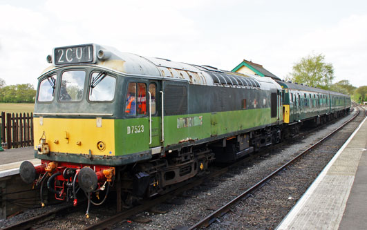 Epping Ongar Railway - Photo: ©2013 Ian Boyle - www.simplompc.co.uk - Simplon Postcards