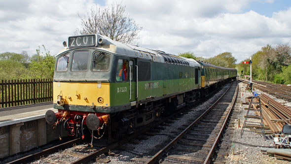 Epping Ongar Railway - Photo: ©2013 Ian Boyle - www.simplompc.co.uk - Simplon Postcards