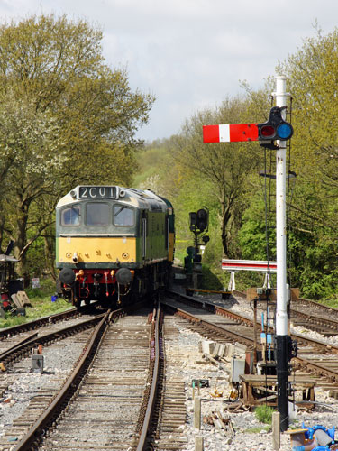 Epping Ongar Railway - Photo: ©2013 Ian Boyle - www.simplompc.co.uk - Simplon Postcards