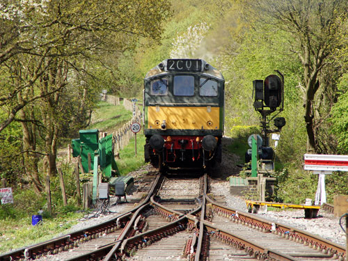 Epping Ongar Railway - Photo: ©2013 Ian Boyle - www.simplompc.co.uk - Simplon Postcards