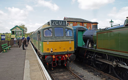 Epping Ongar Railway - Photo: ©2013 Ian Boyle - www.simplompc.co.uk - Simplon Postcards