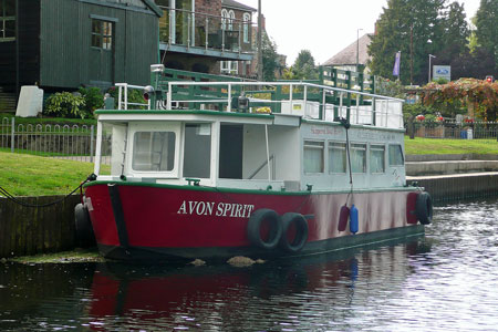 AVON SPIRIT - River Avon, Evesham - Photo: ©2011  Ian Boyle