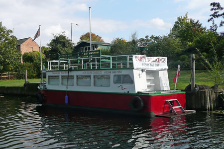 AVON SPIRIT - River Avon, Evesham - Photo: ©2011  Ian Boyle